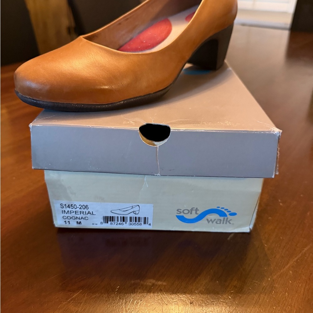 SoftWalk Women's Cognac Heels